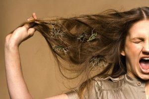 почему выпадают волосы