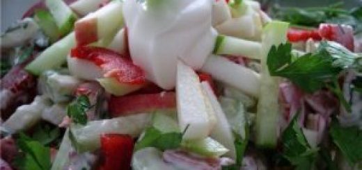 салат с сельдереем и яблоком