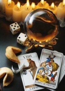 гадать на суженого