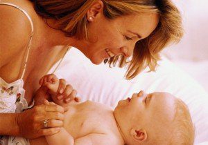 Как учить ребенка говорить до 6 месячного возраста