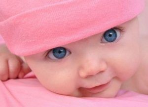 цвет глаз новорожденных