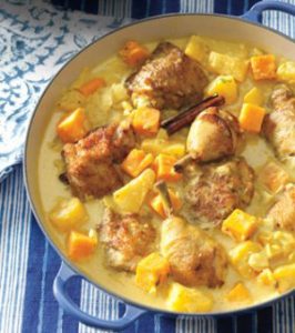 курица с ананасами в сметанном соусе