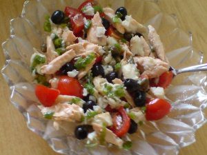 салат из красной рыбы с овощами рецепт