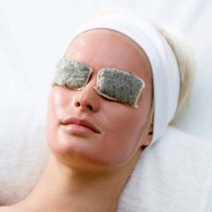 121202-tea-bags-for-soothing-eyes-.jpg