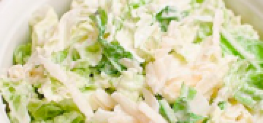 Салат с капустой и голандским сыром