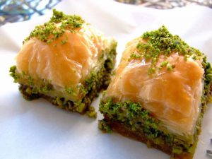 Пахлава с фисташками